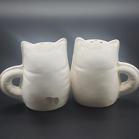 Salt and Pepper - Picture 3 of 3